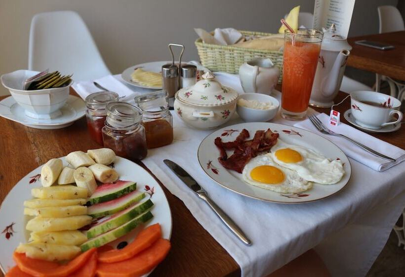 هتل La Reserva Vedado