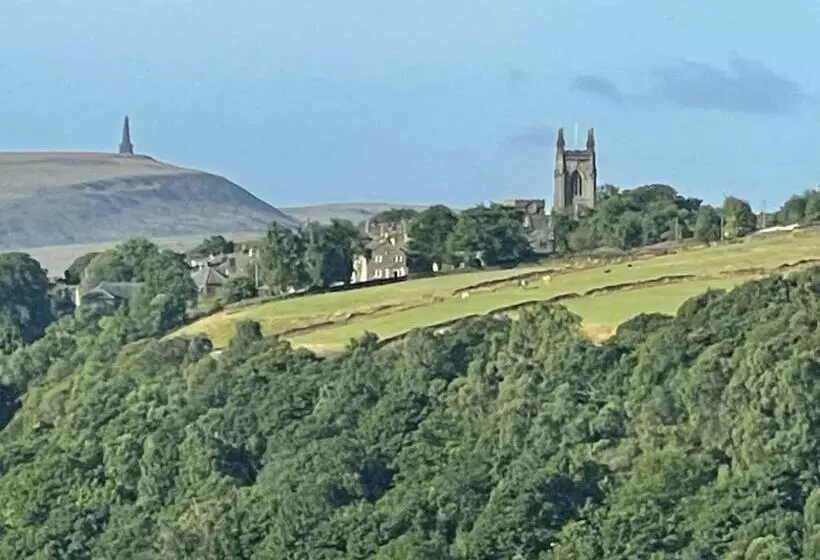 Inviting 4 Berth Caravan In Hebden Bridge