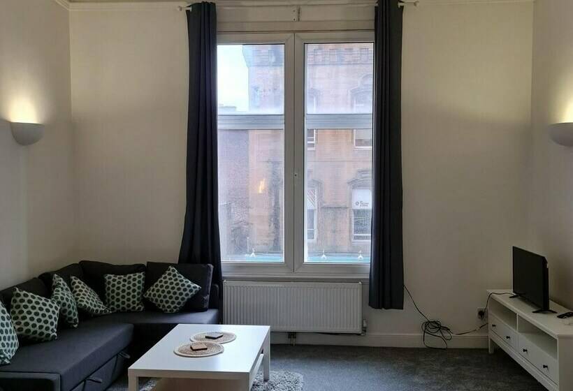 Sleek 2bd Flat Centrally Located In Glasgow