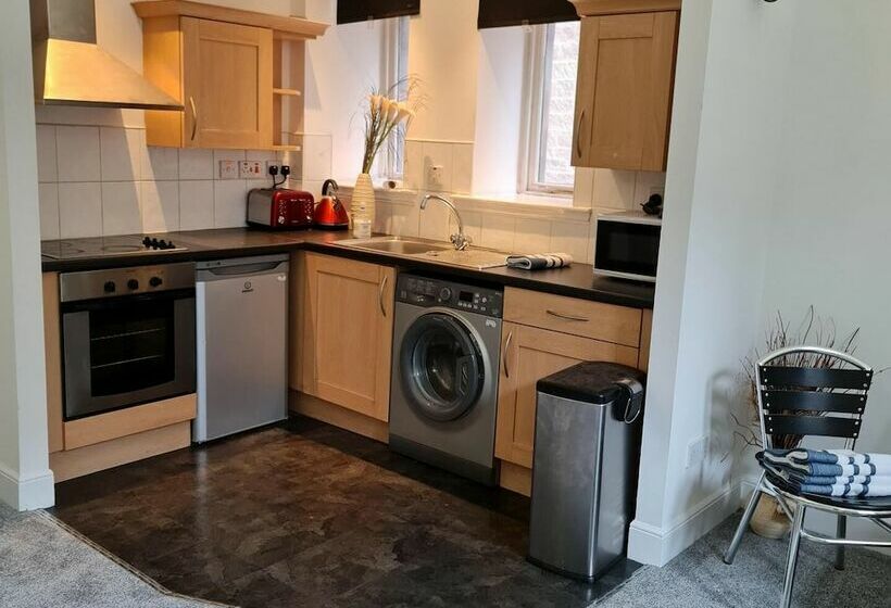 Sleek 2bd Flat Centrally Located In Glasgow