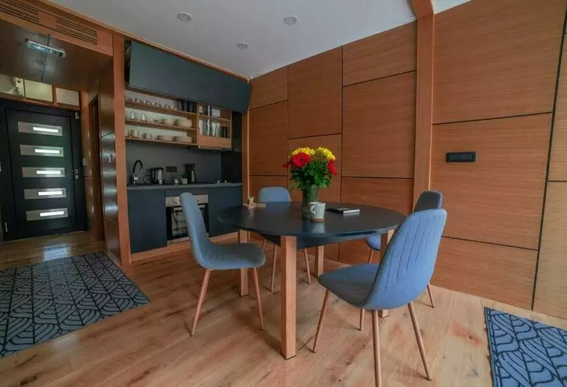 Waterfall Glamping Cabin