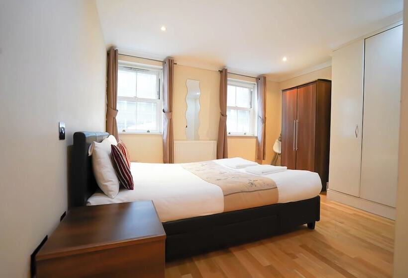 Lovely 2 Bed Apartment In London