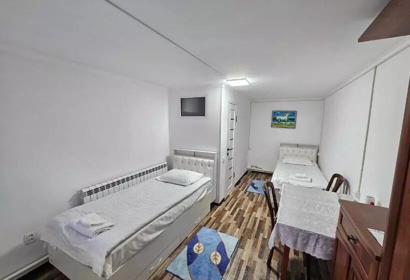 پانسیون Guest House Tenir Too