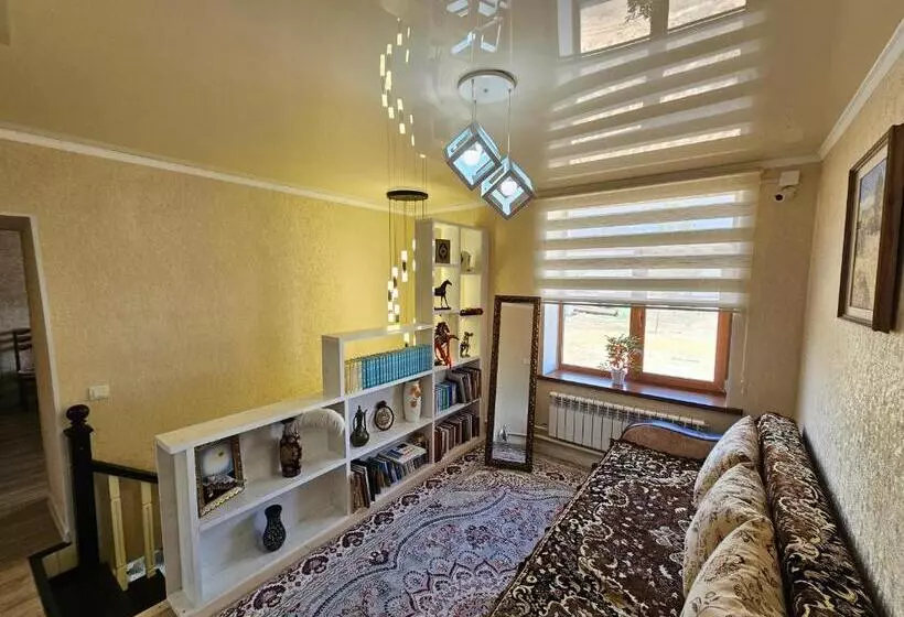 پانسیون Guest House Tenir Too