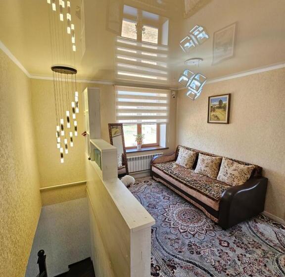 پانسیون Guest House Tenir Too