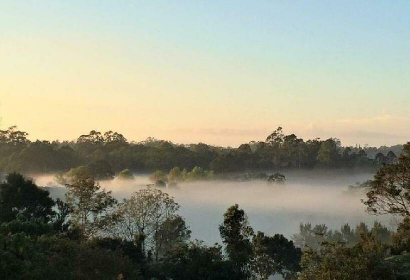بنسيون On Burgum Pond Cottages