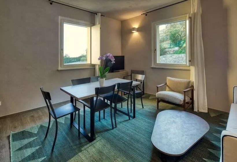 Residence Via Di Francia