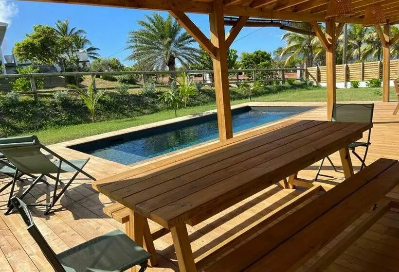 Villa North Shore