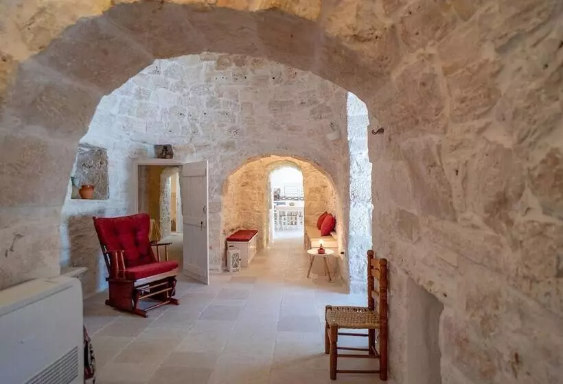 Trullo Starbax
