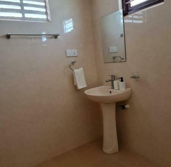 مبيت وإفطار Nalluran Illam Family Room