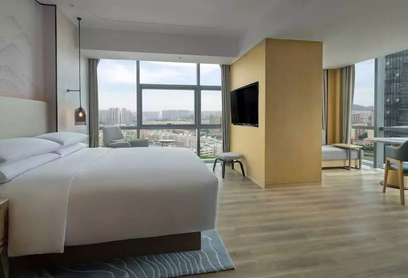 ホテル Courtyard By Marriott Foshan Gaoming