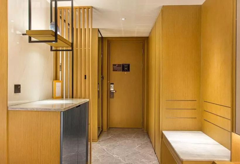 ホテル Courtyard By Marriott Foshan Gaoming