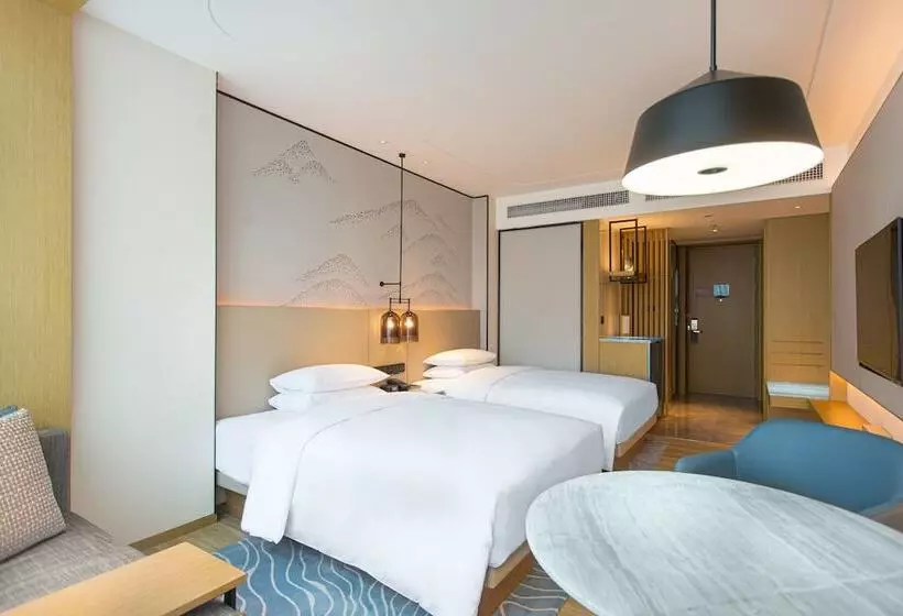 ホテル Courtyard By Marriott Foshan Gaoming