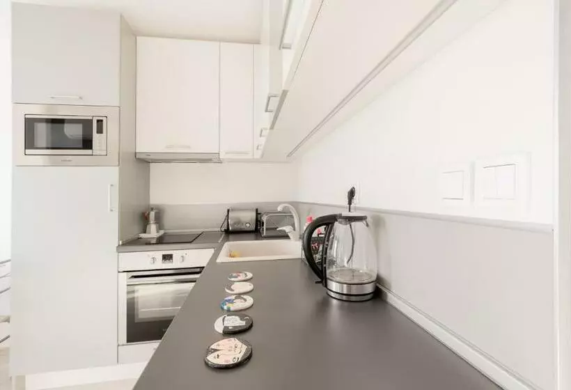Moderna Apartment