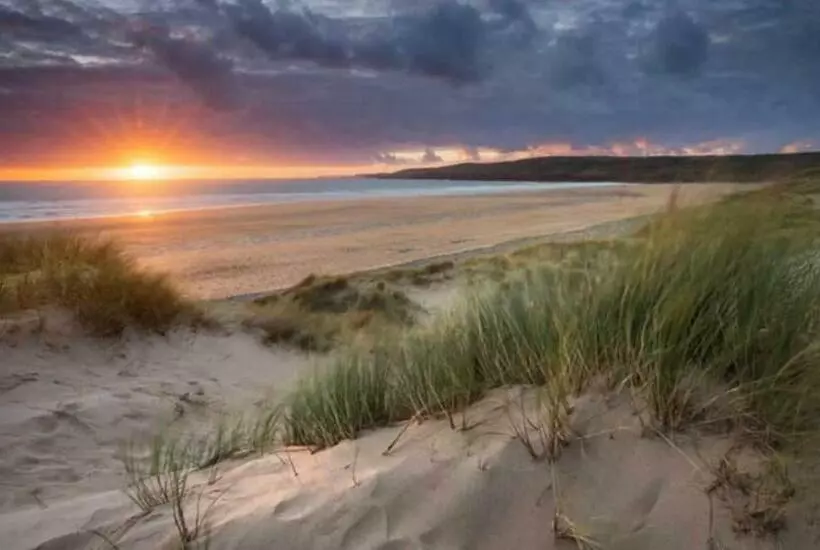 Pembrokeshire Near The Beach With A Heated Pool