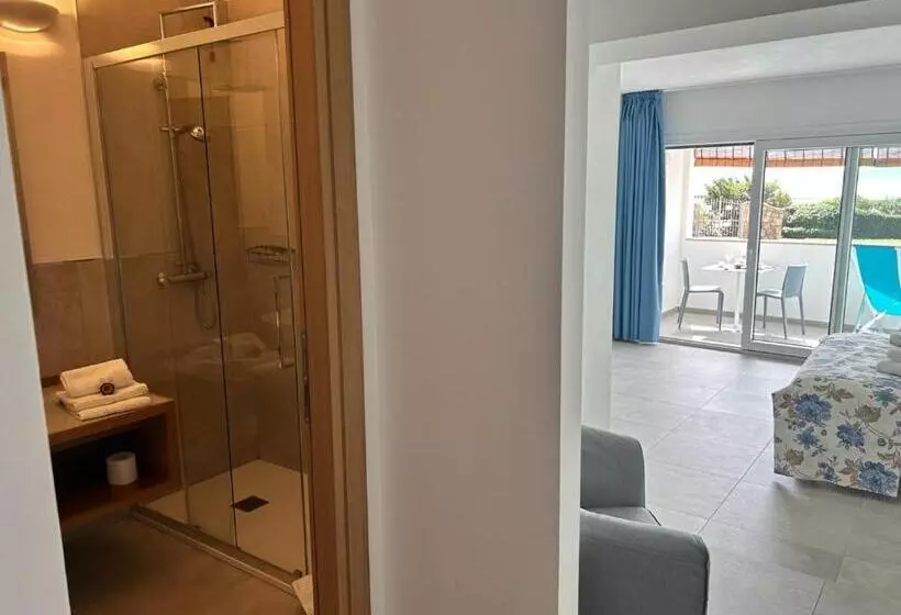 ペンション Rooms, Affittacamere Maksim