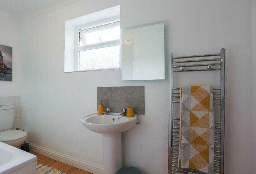 The Best Flat On The Street Three Minutes Walk From The Beach