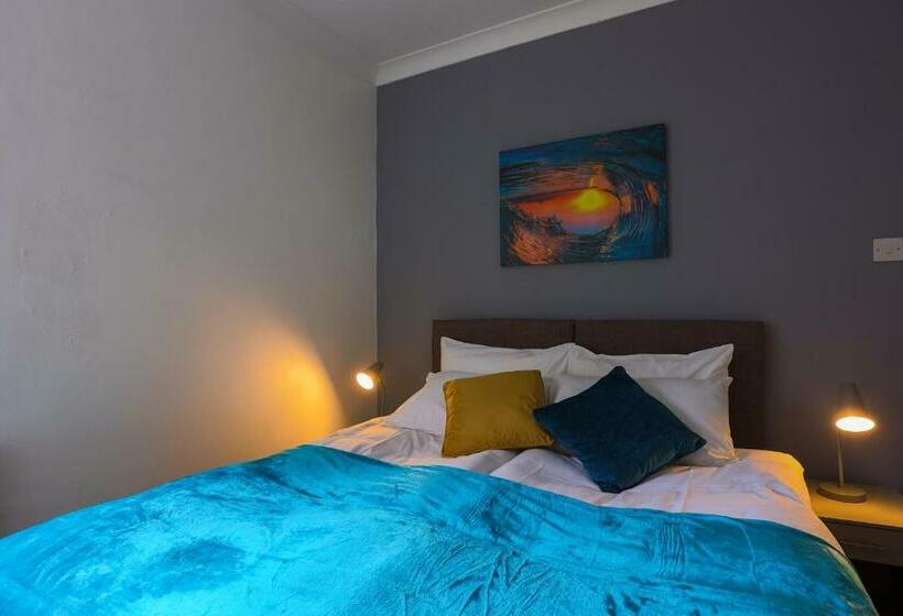 The Best Flat On The Street Three Minutes Walk From The Beach