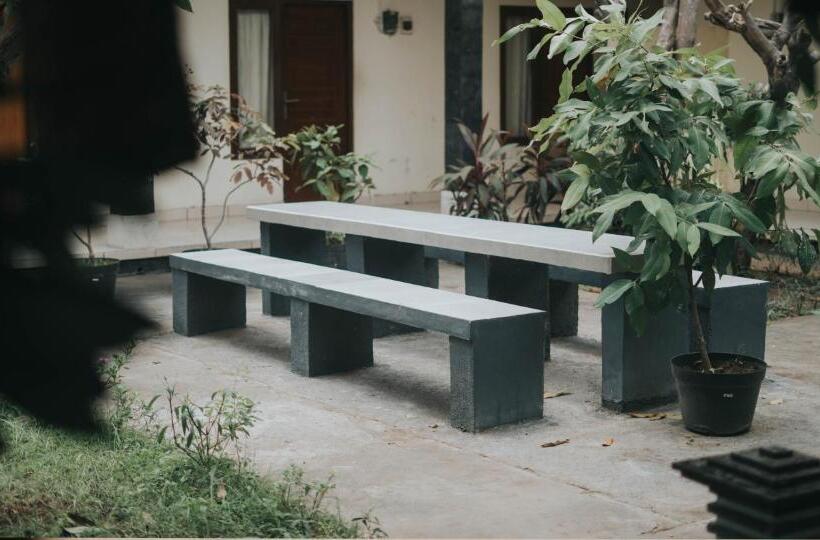 פנסיון Kelana Guest House