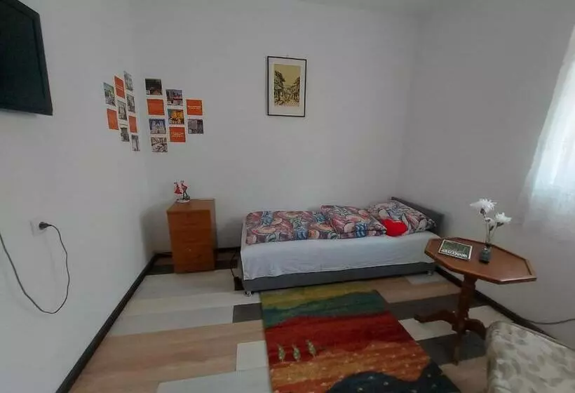 پانسیون Pandora S Place