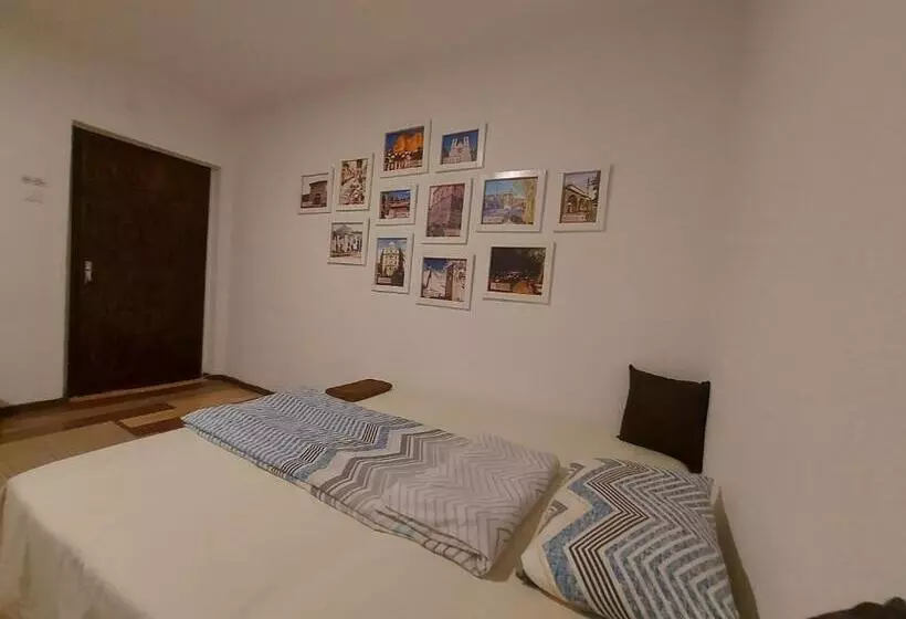 پانسیون Pandora S Place