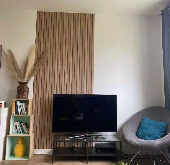 Superbe Appartement Au Calme Avec Parking Gratuit