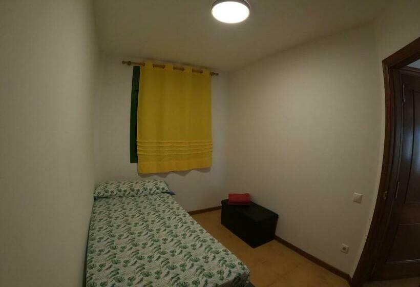 Apartamento Con Jardin Privado Cerca De La Playa!