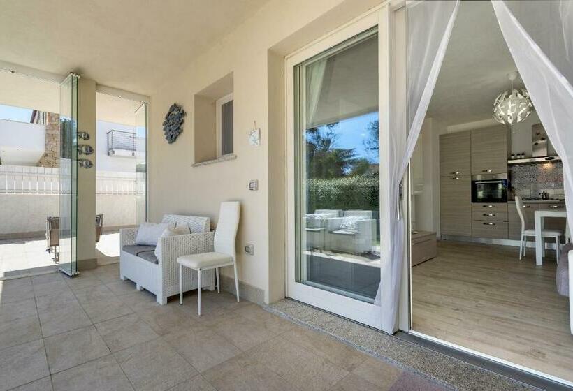 Eland A Due Passi Dal Mare