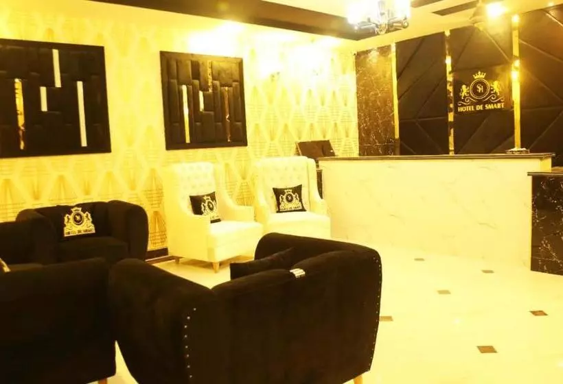 هتل De Smart Multan