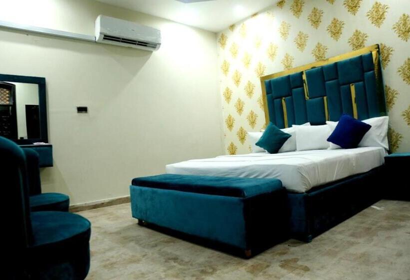 هتل De Smart Multan