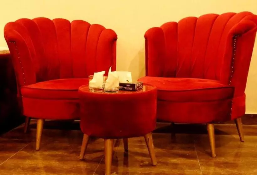 هتل De Smart Multan