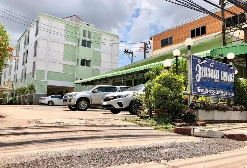 Hotelli Wanpen Place