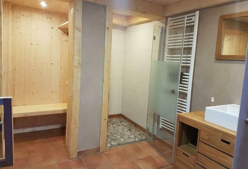 Le Saint Moulin De La Petite Pierre