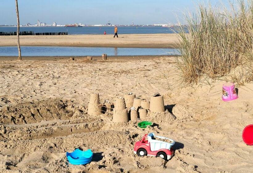 Kustverhuur, Park Schoneveld, Duinroos 102