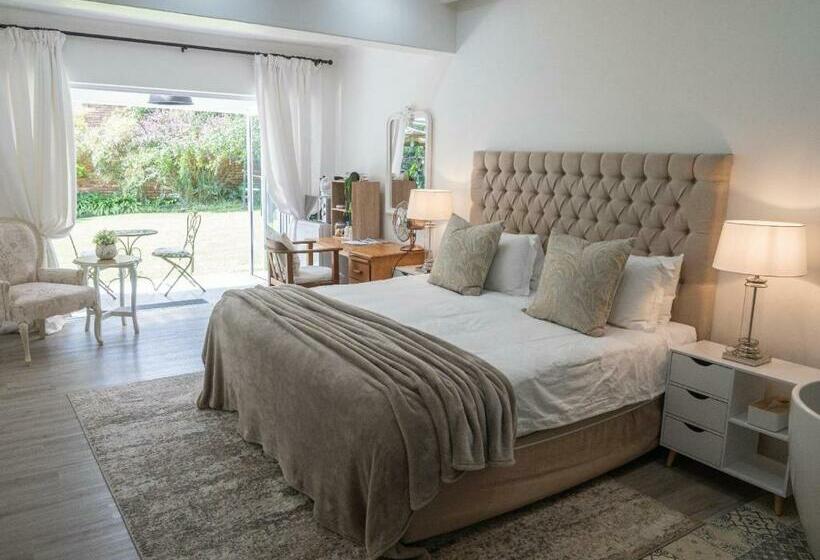 Pension Kelkiewyn Waterkloof Guesthouse