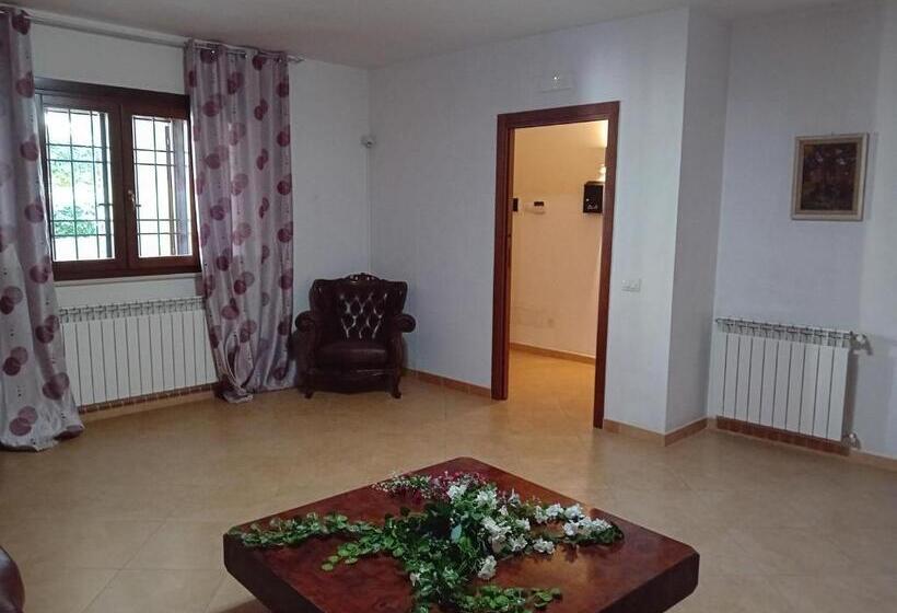 פנסיון Villa Levante