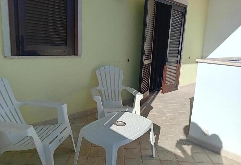 פנסיון Villa Levante