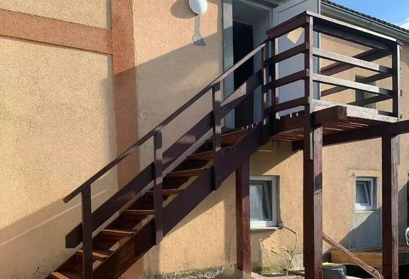 Zbytiny Hostel