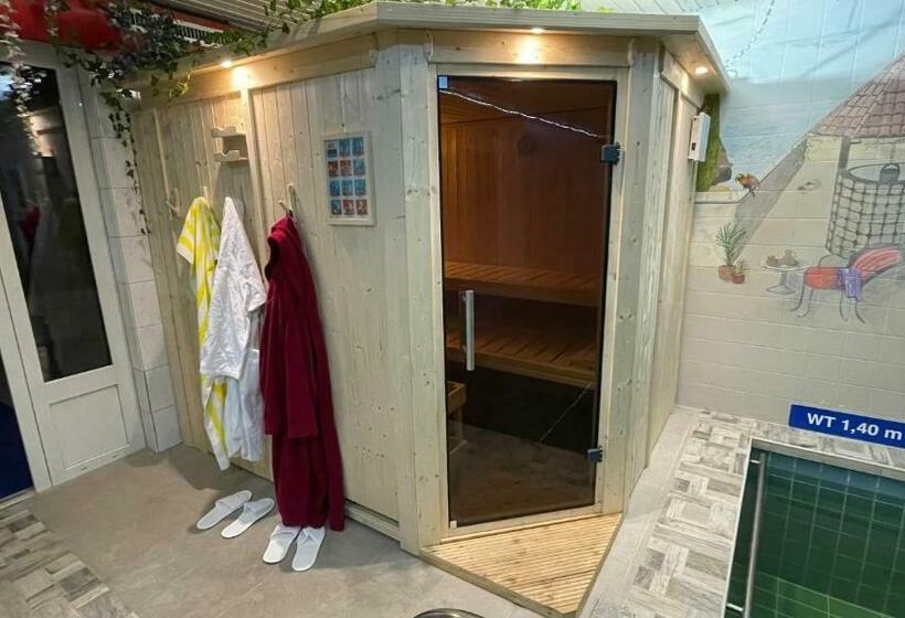 تختخواب و صبحانه Paidion