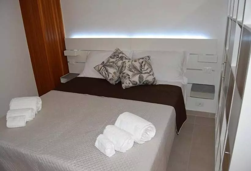Domus Ponente