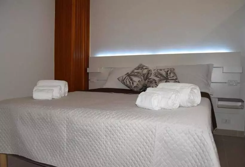 Domus Ponente