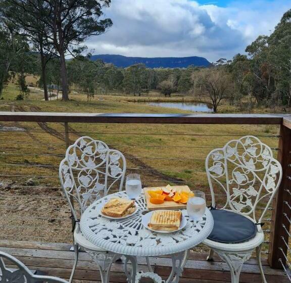Отель Delightful Container House With Views