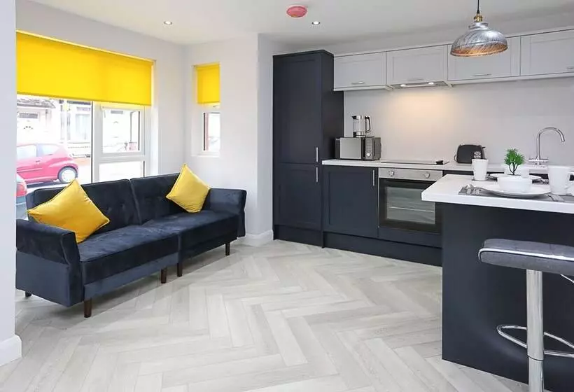 No1 Luxury Service Apartments