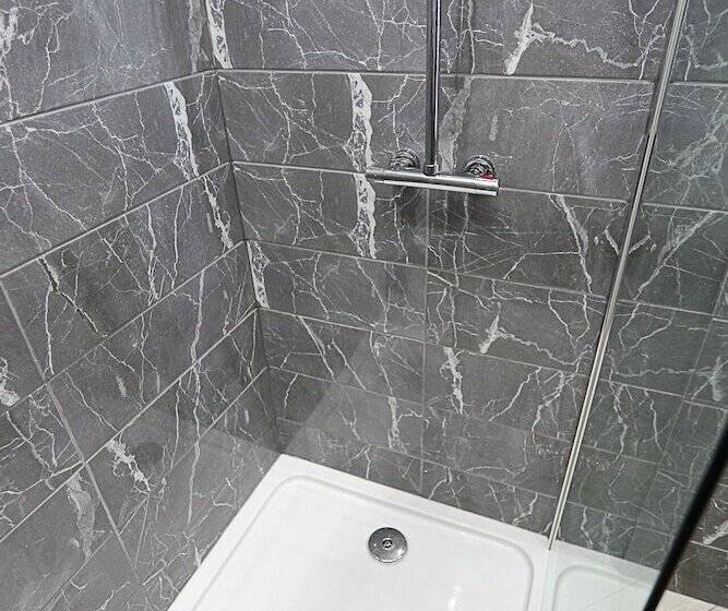 No1 Luxury Service Apartments