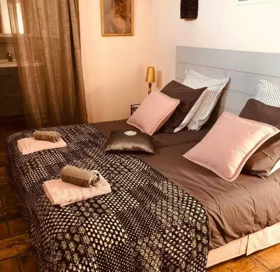 ペンション Au Bout Du Pré