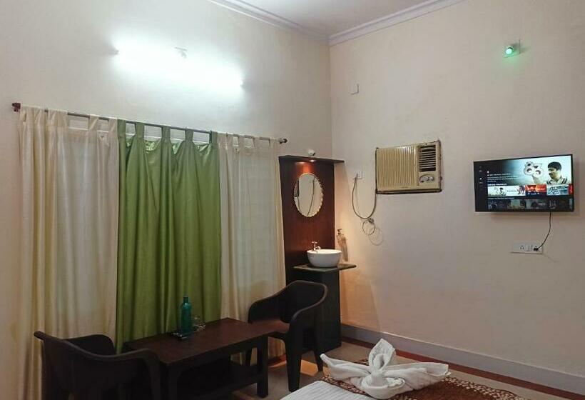 פנסיון Trs Urban Retreat