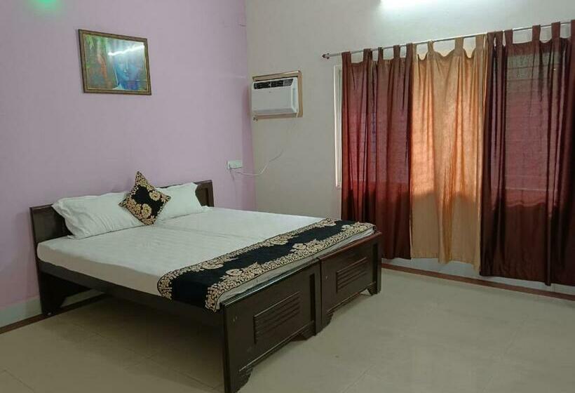 פנסיון Trs Urban Retreat