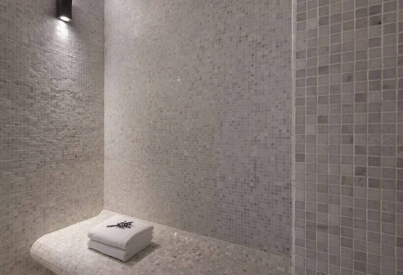 Swissotel Living Jeddah