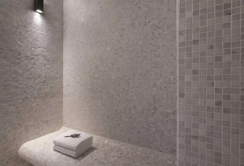 Swissotel Living Jeddah