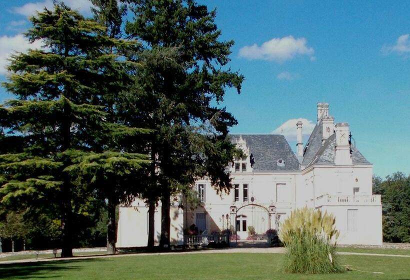 Apartment In The Grounds Of The Chateau & Balcony
